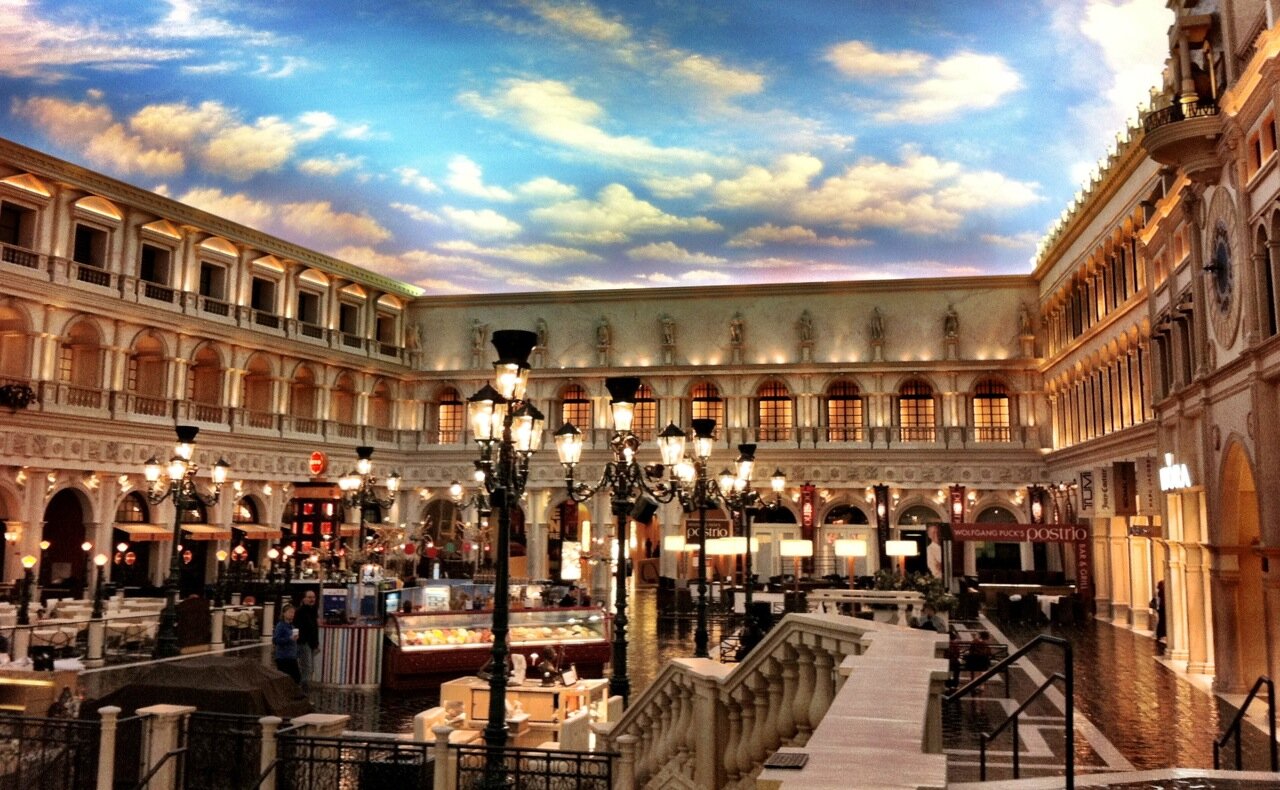 St. Mark's Square along the Grand Canal, Las Vegas (Photo: MvB)